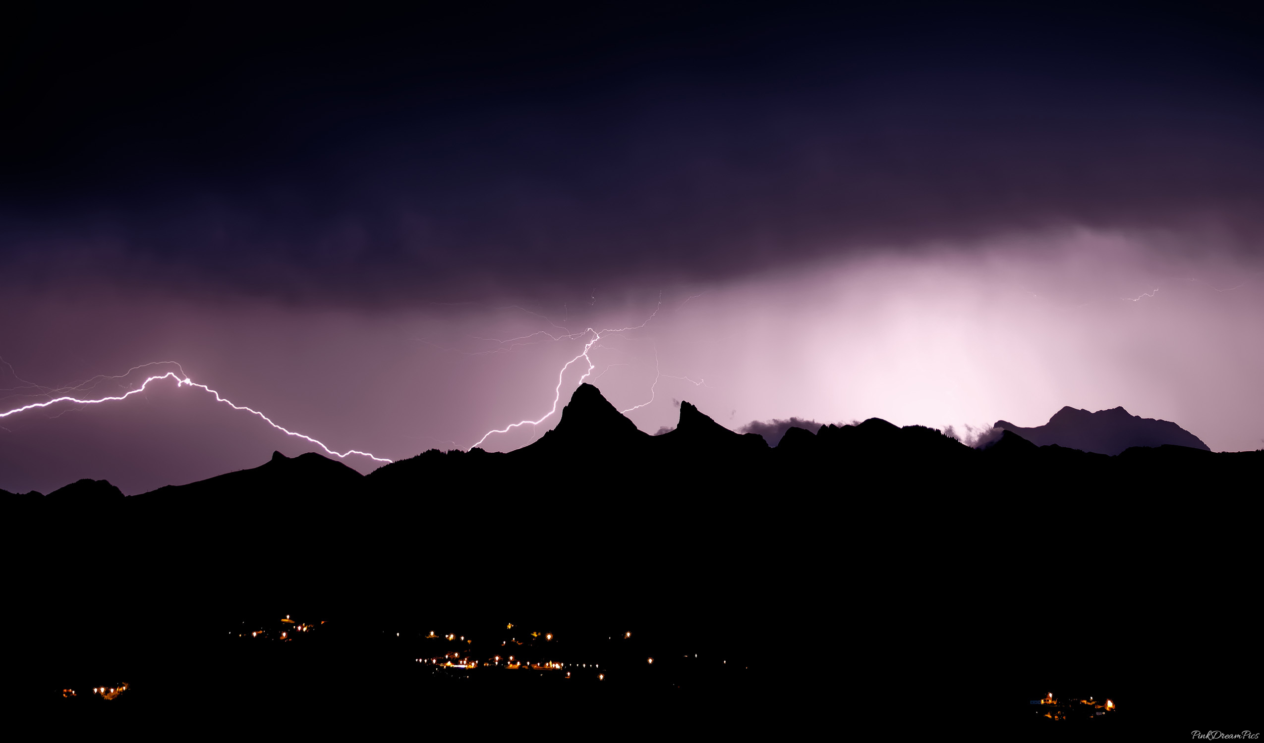 Le Chablais sous les orages, depuis Reyvroz - Haute-Savoie - 16/08/20