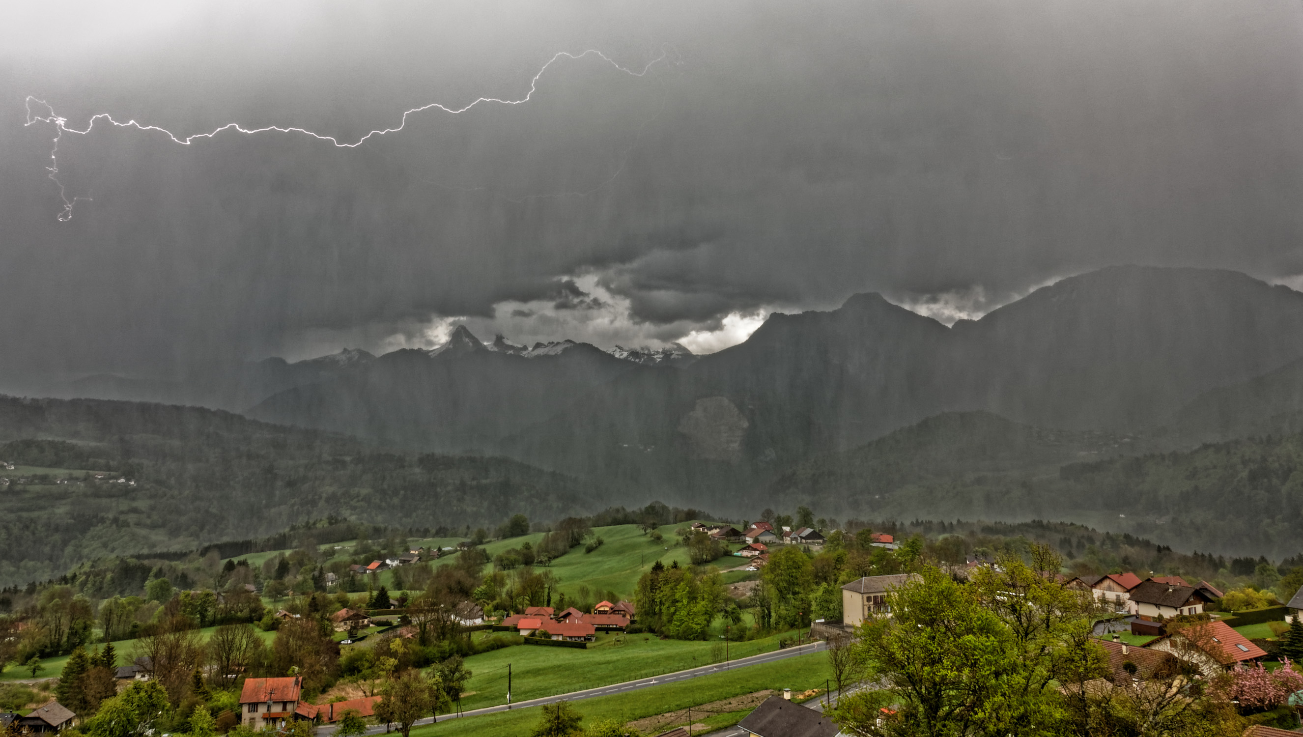 Le Chablais sous les orages - Reyvroz - Haute-Savoie - 11/05/19