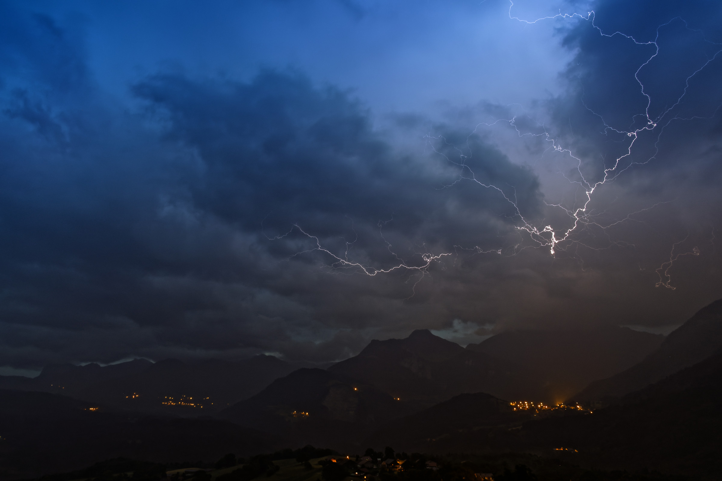 Orage sur Reyvroz - 25-06-22